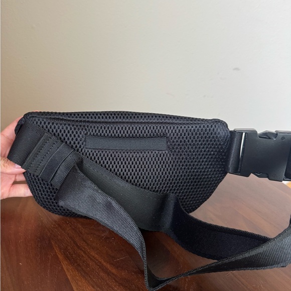 Dagne Dover Black Mesh Ace Belt Bag - Picture 2 of 4